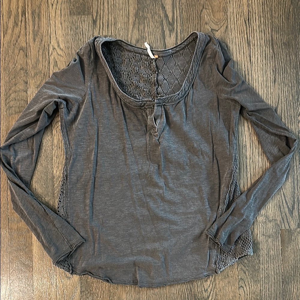Free people Gray embroidered Detail Women's Top